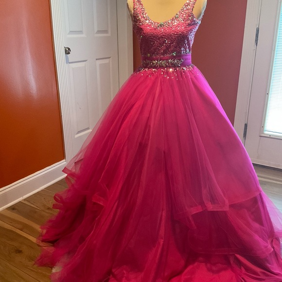 Perfect Angel Pageant Dress - Picture 4 of 6